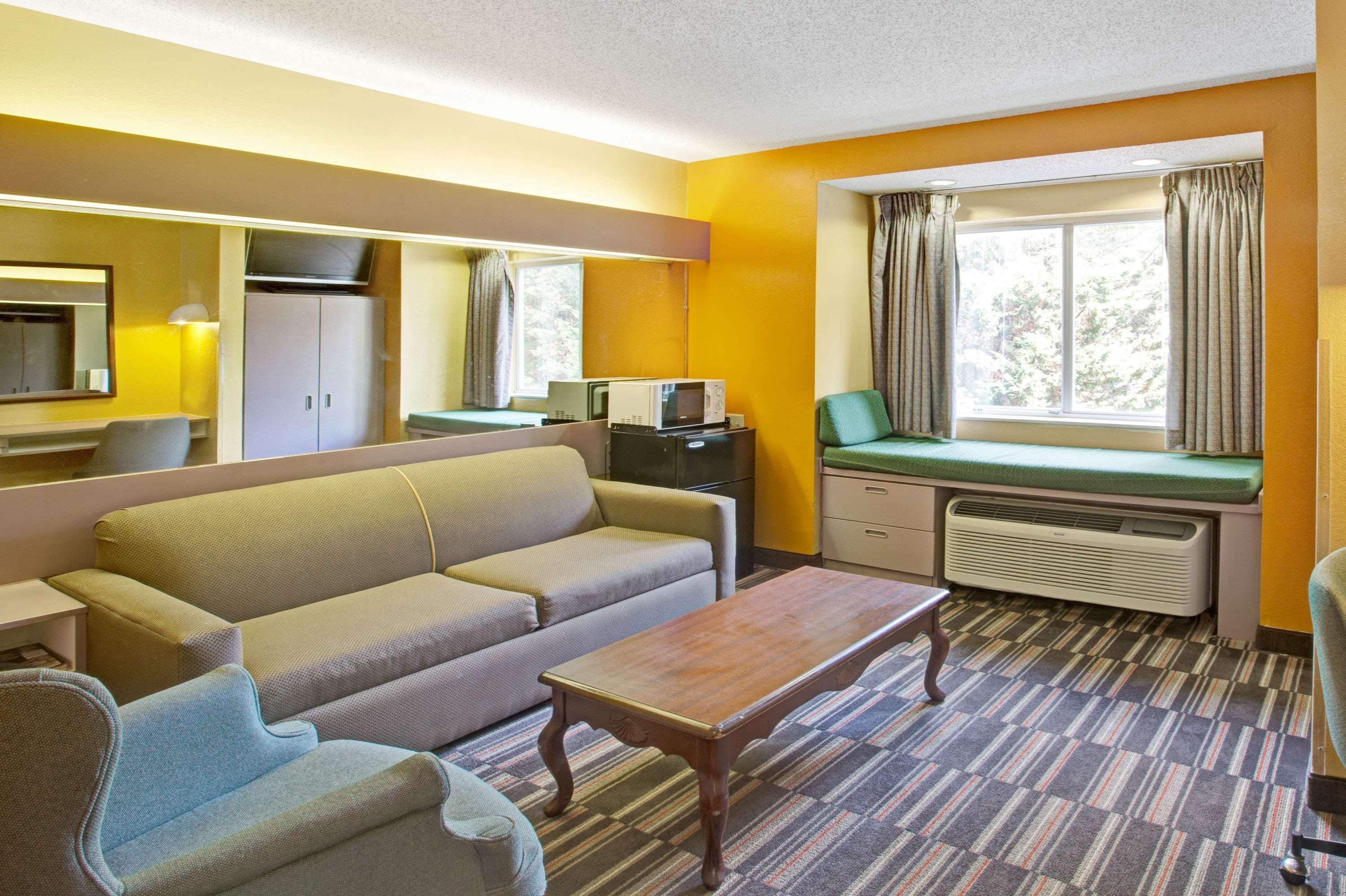 Microtel Inn&Suites by Wyndham Gatlinburg Exterior foto