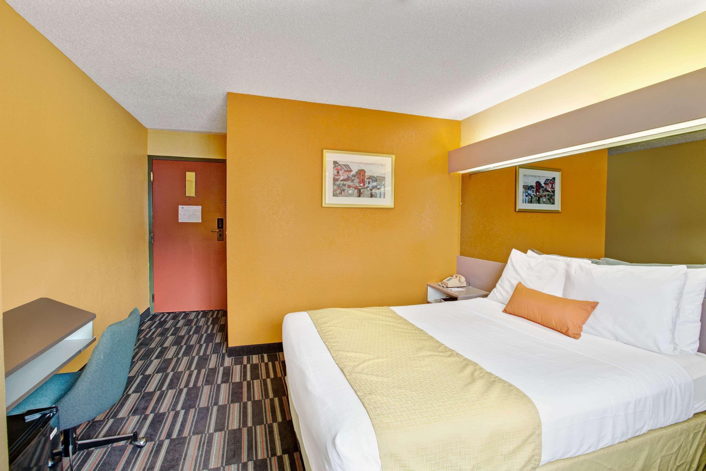 Microtel Inn&Suites by Wyndham Gatlinburg Exterior foto
